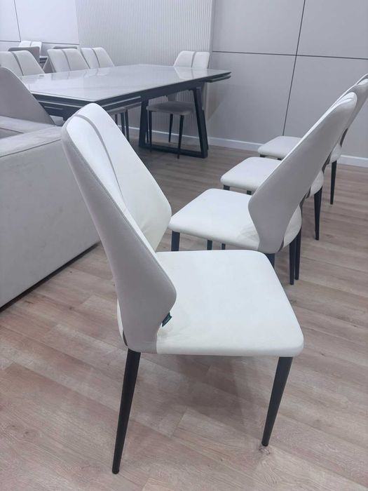 Продам красивые и удобные стулья