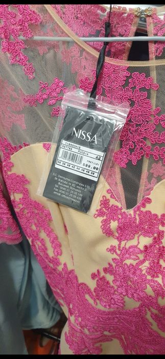 ROCHIE NISSA Roz fuchsia cu eticheta