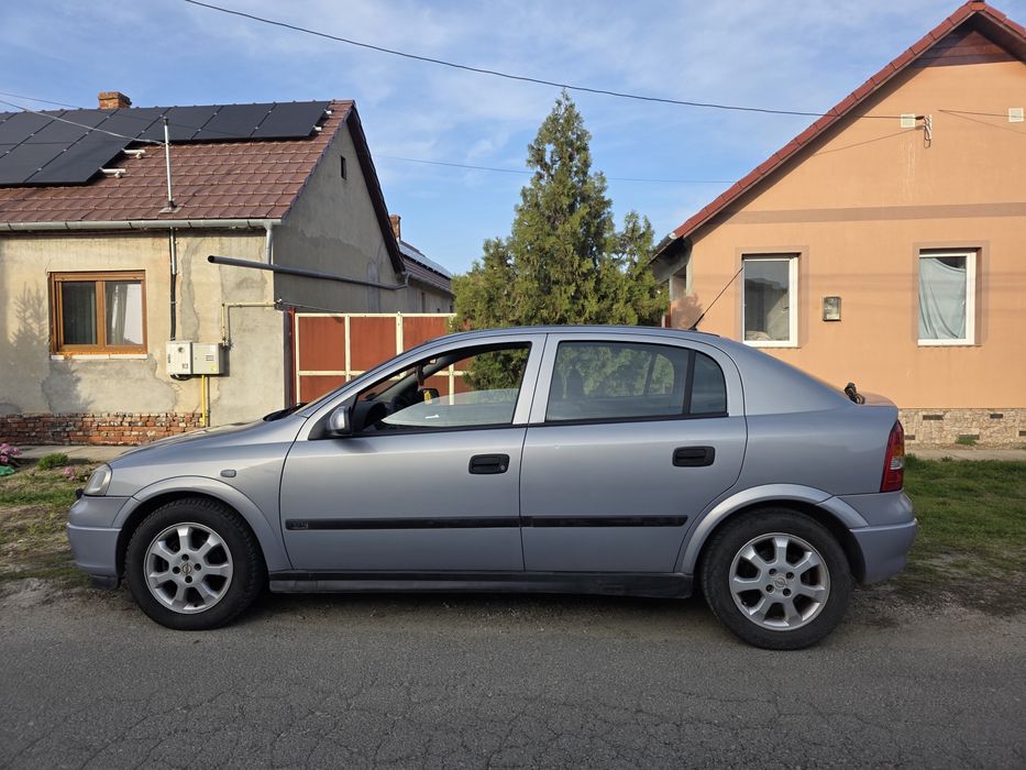 Opel Astra G  CC 1.6 ,benzină, 2002