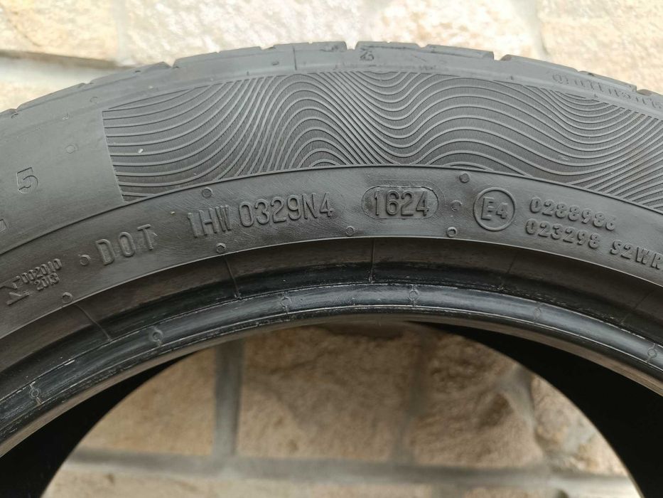 205/55/17  Continental Premium Contact 5