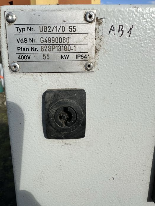 Vand  panou electric industrial 2 bucati