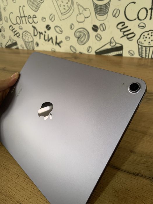 Apple Ipad Air 5 , 2022 64gb 10.9-дюйм