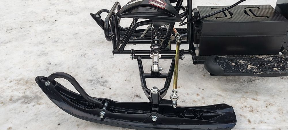 Детский снкгоход