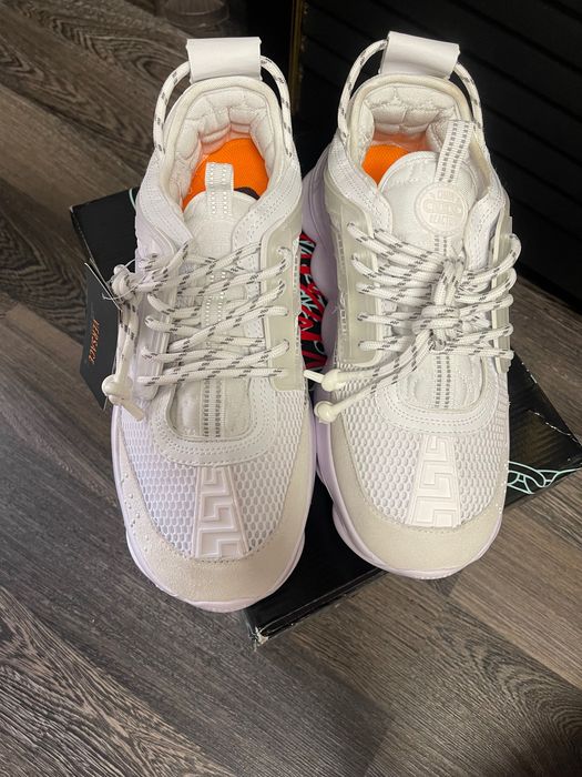 Vand Versace Chain Reaction