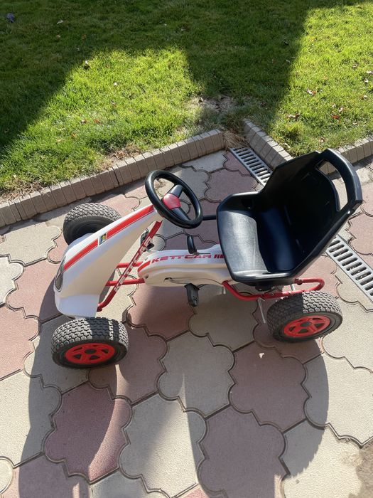 Машинка Daytona Ketcar