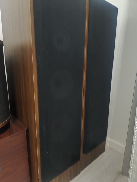 Vând boxe auditor focal ,boxa centrala,subwoofer,receiver Denon,Roger