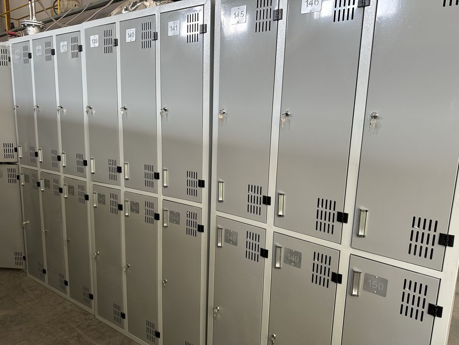 Шкаф для раздевалки