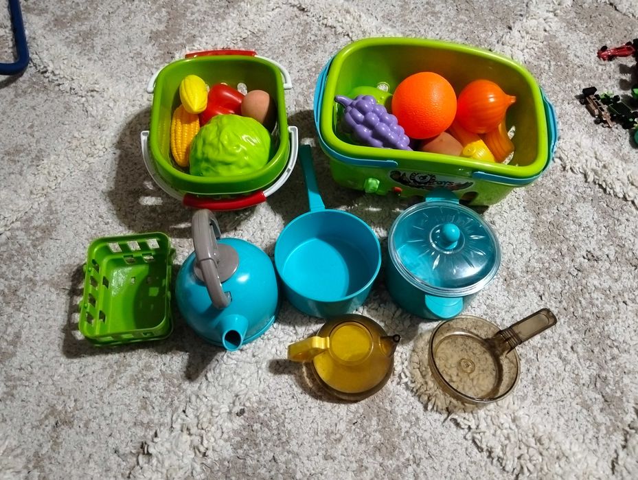 Set de gătit+ coșuri cu legume