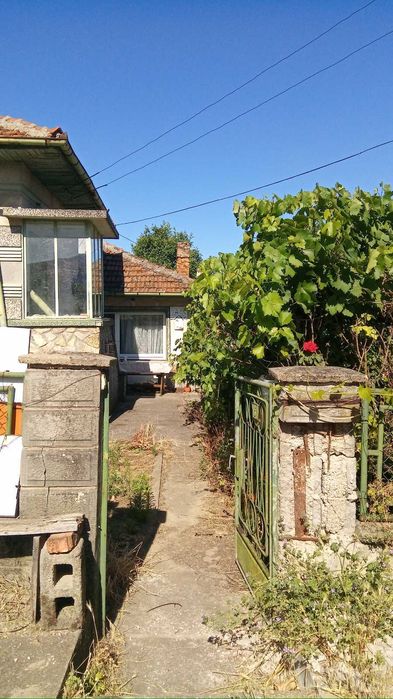 Продавам Къща в С.Айдемир