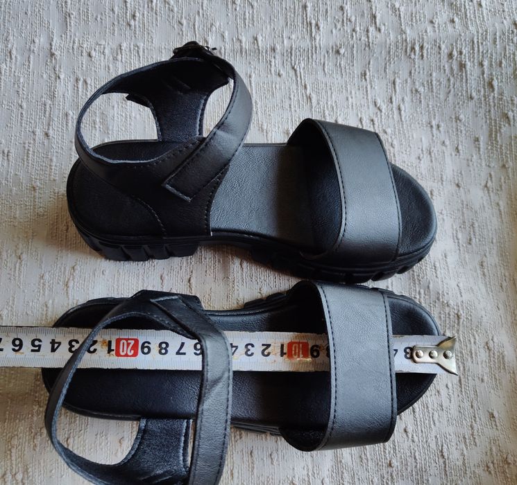 Сандали 38 номер