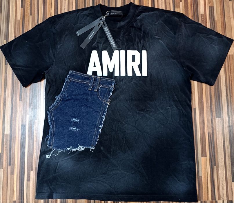 Vand tricou nou de barbati Amiri