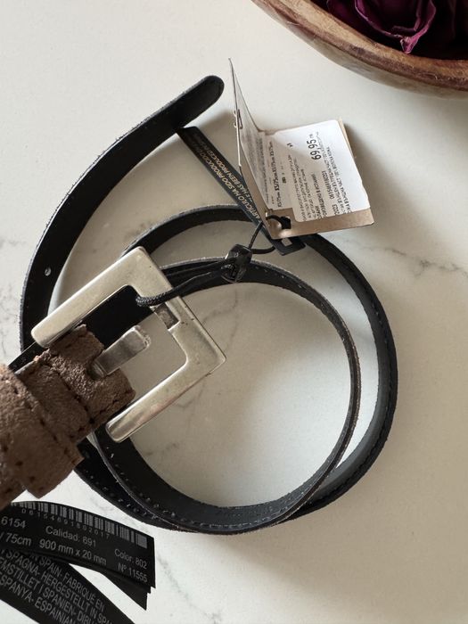 Колан от естествена кожа в много красив цвят