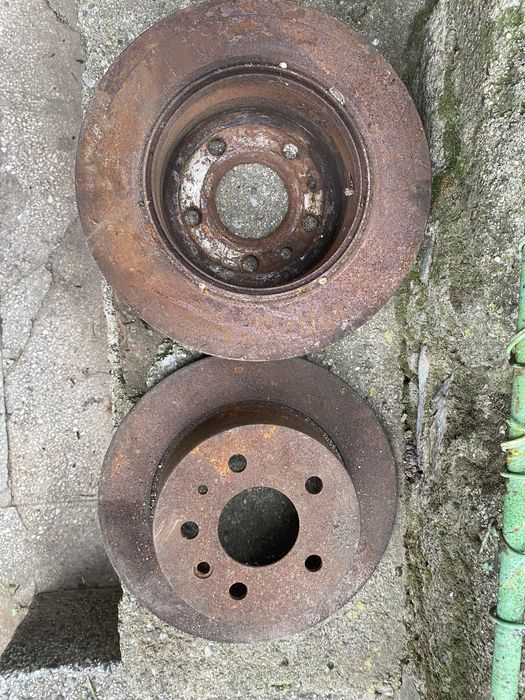 Резервни части