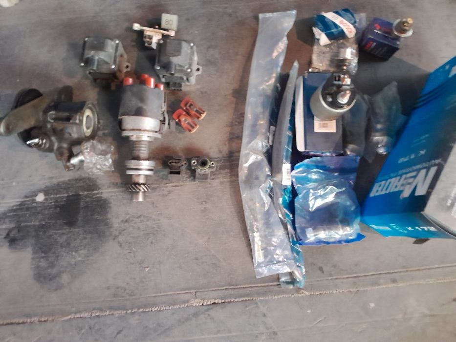 Продам запчасти на пассатВ3 2е новые и бу