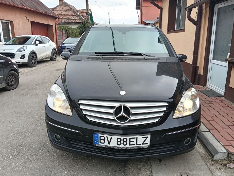 Vand Mercedes B class /Automata / Benzina