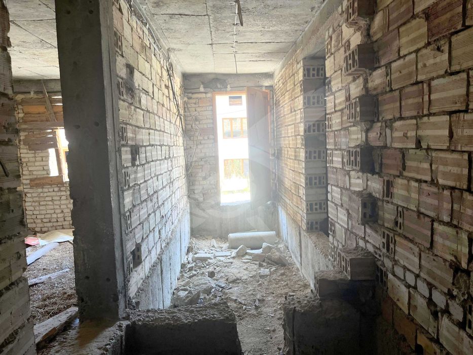 Продава се Къща в Чепеларе - 470 кв.м за 160 €/кв.м - Снимка #6