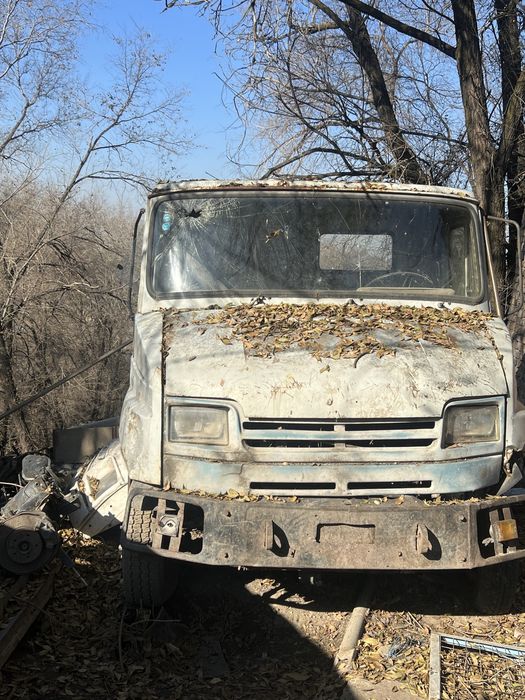 Продам зил 5301 бычек