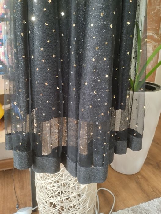 Платье для девяти лет ,чёрное продаю