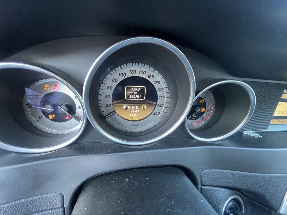 w204 Километраж Mercedes C фейстлифт Бензин