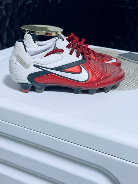 Ghete Nike kanga-lite colecție