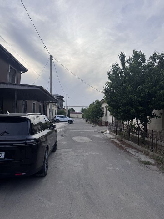 Mirzo Ulug’bek massiv uchxoz 3sotix yer bor