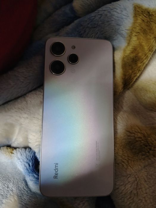 Redmi 12   128g в отличном состоянии