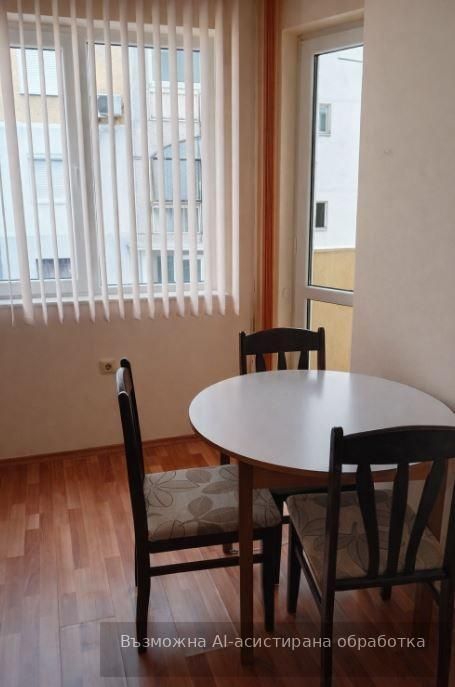 Дава се под наем Двустаен апартамент в Варна, Център - 55 кв.м за 348.84 € - Снимка #2