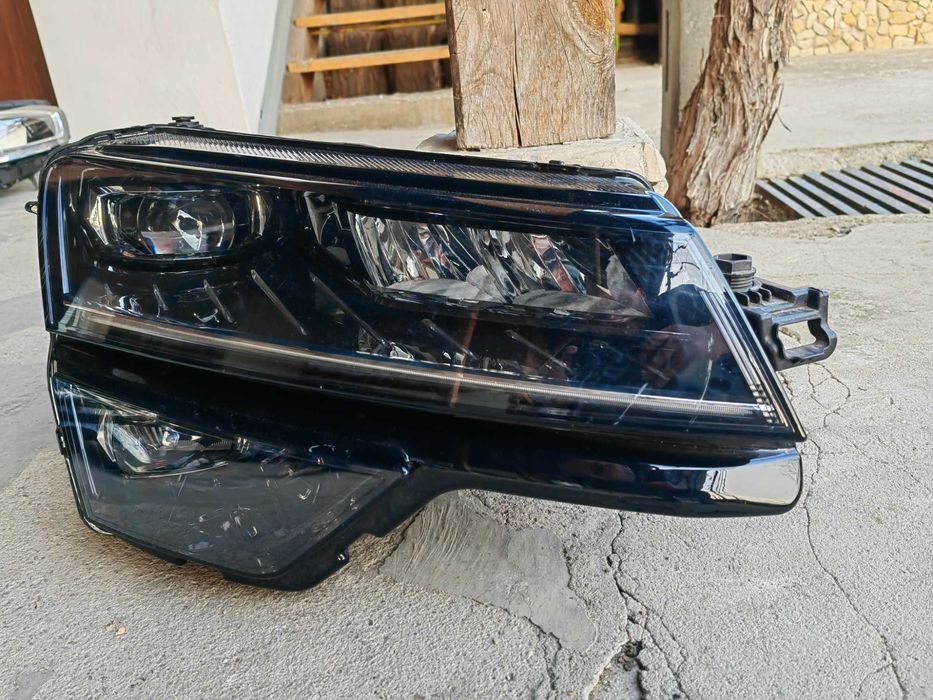 Фар Skoda Karoq FULL LED десен/ Фар Шкода Карок Оригинален