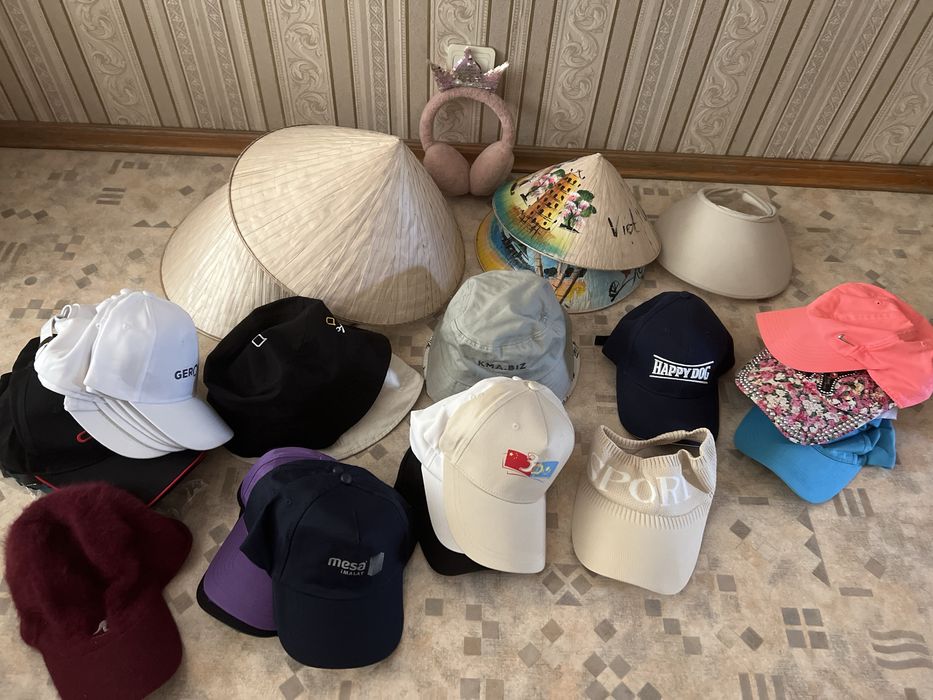 Кепки и панамы Новые