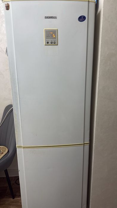 Холодильник 30 000