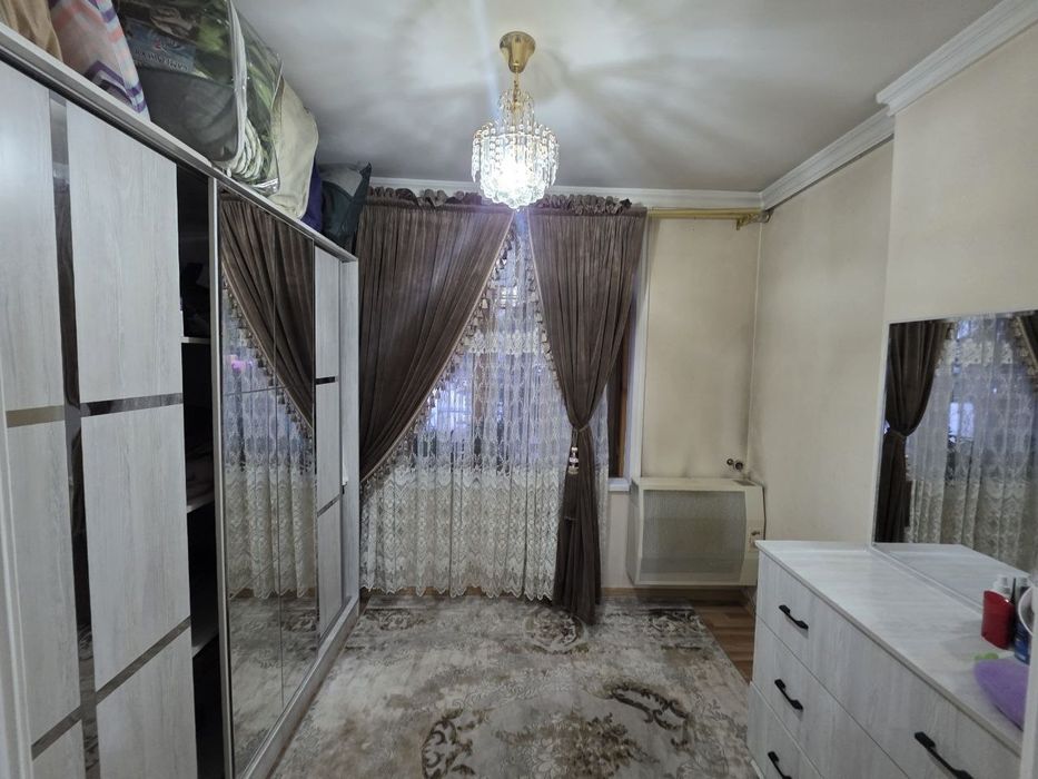 Продаётся 3 км квартира