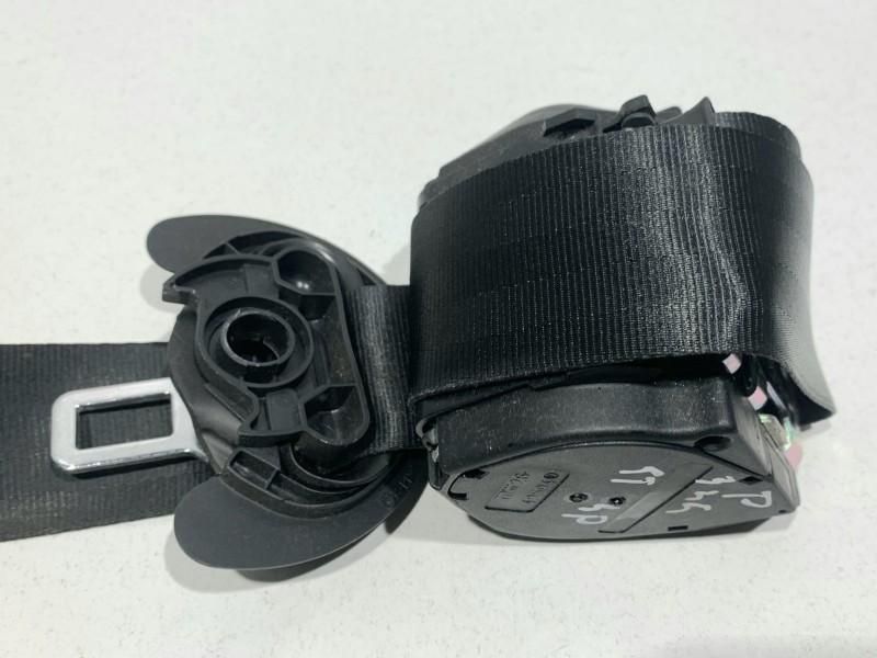 Centura de siguranta stanga spate Volkswagen Polo 5 facelift 6R0857805