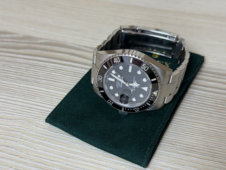 Rolex Submariner Date 41mm - 126610LN - 3235 / 70h