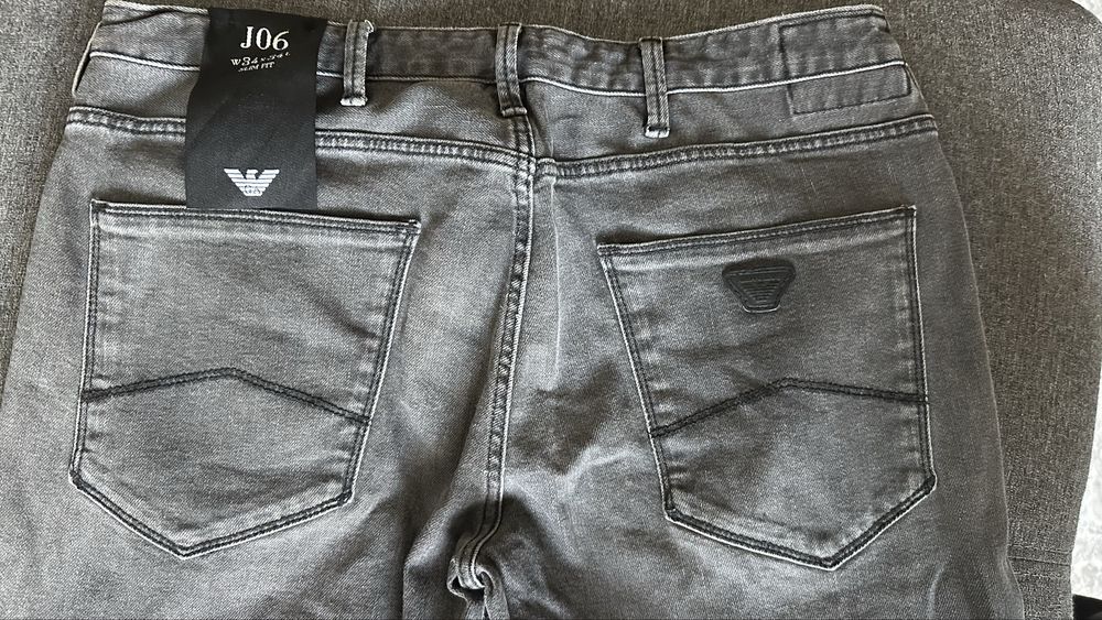 Оригинални дънки Emporio Armani slim fit