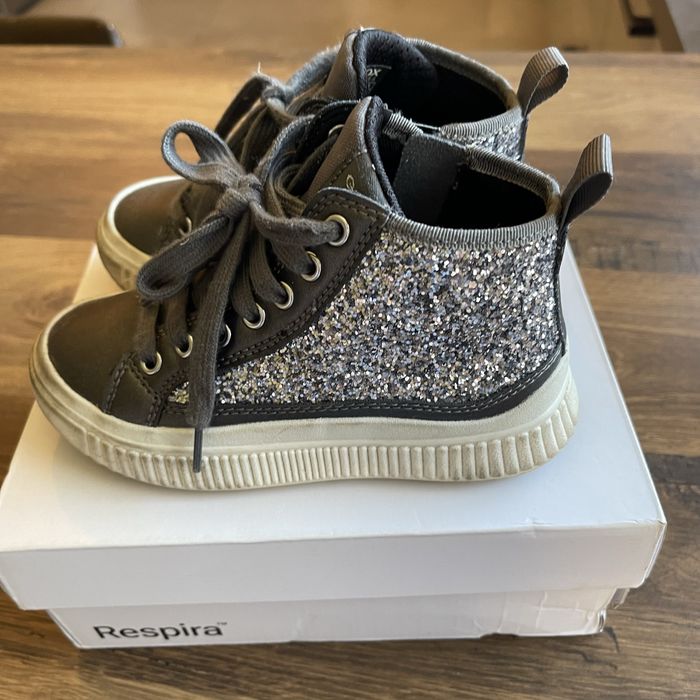 Sneakers Geox argintii marimea 28