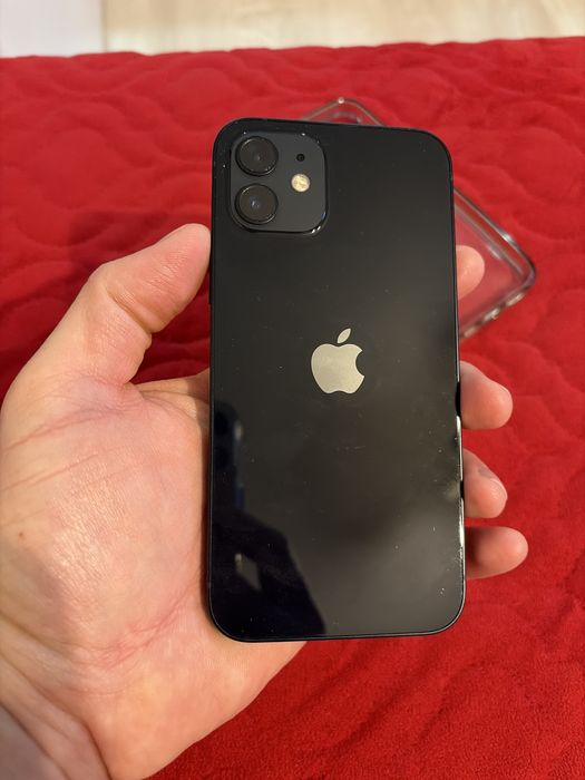 Iphone 12 in stare foarte buna de functionare.
