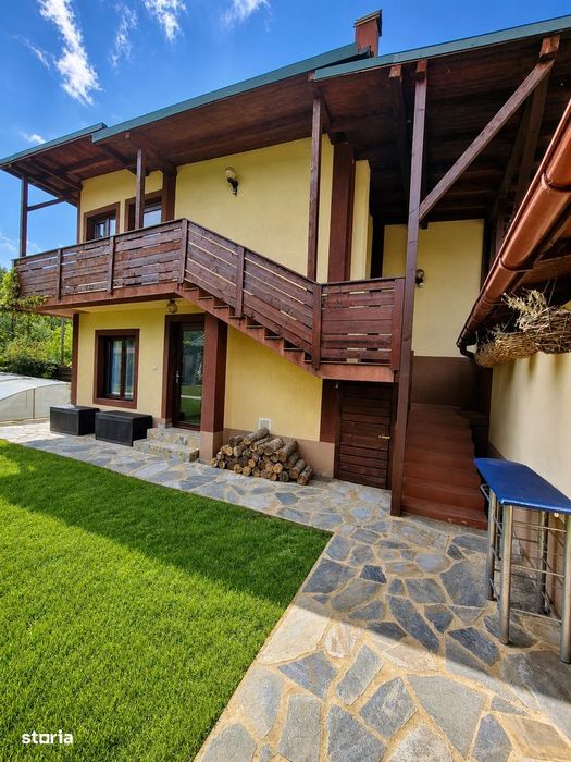 Vilă cu două locuințe independente-piscină-complet funcțională