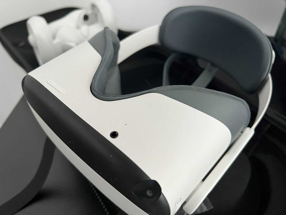Pico Neo 3 Pro / Pico Neo 3 Pro Eye VR headset