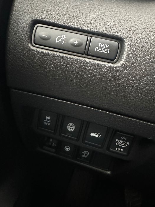 Nissan X-trail Tecna 1.7 ,150 кс