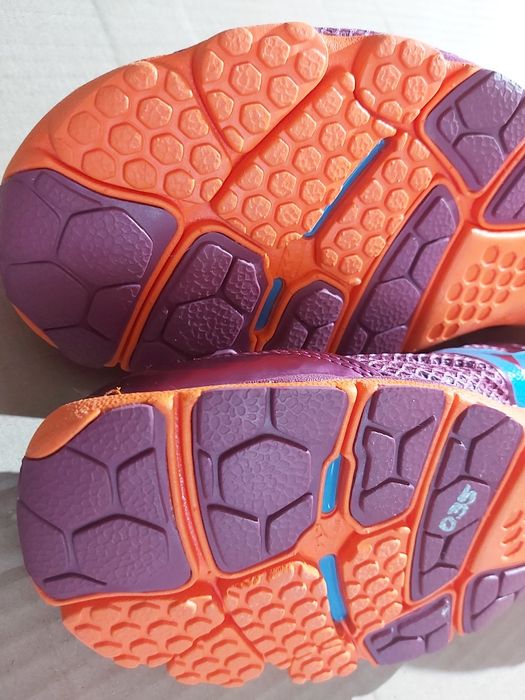 MIZUNO pantofi de sport masura 46 (13US)