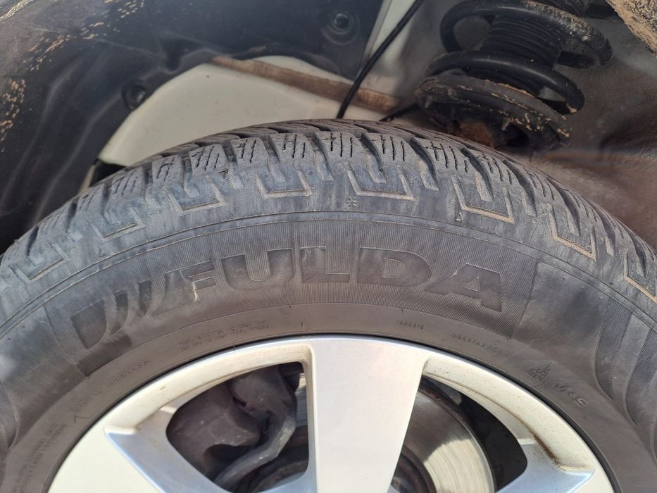 Vând jante  aliaj 5x112 r16 cu anvelope 215x65 r16