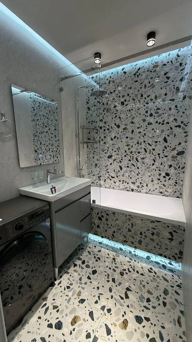 Своя! 3/4/9 евро ремонт ул.Нукуская, ор: Гламур бутик