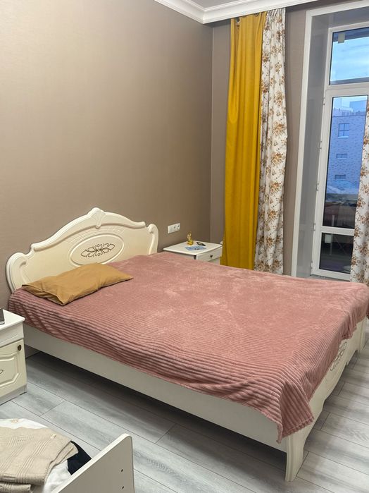 Кровать двуспальный