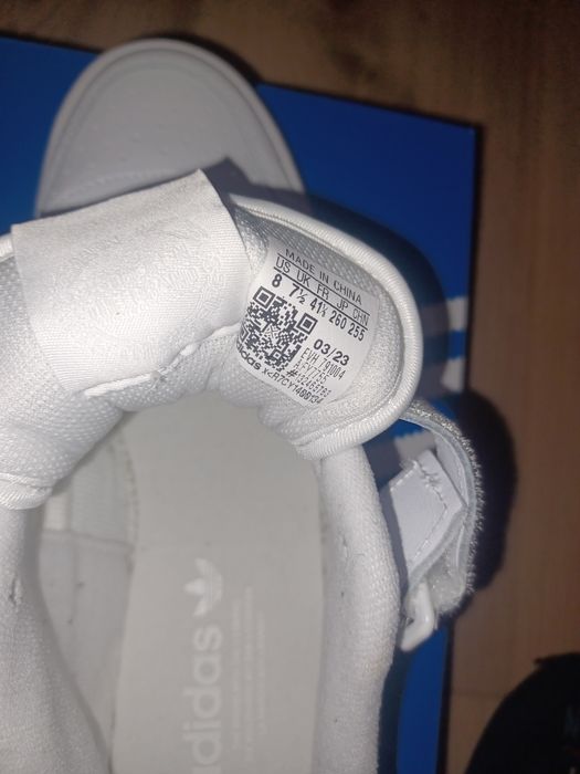 Vând adidași originali Adidas