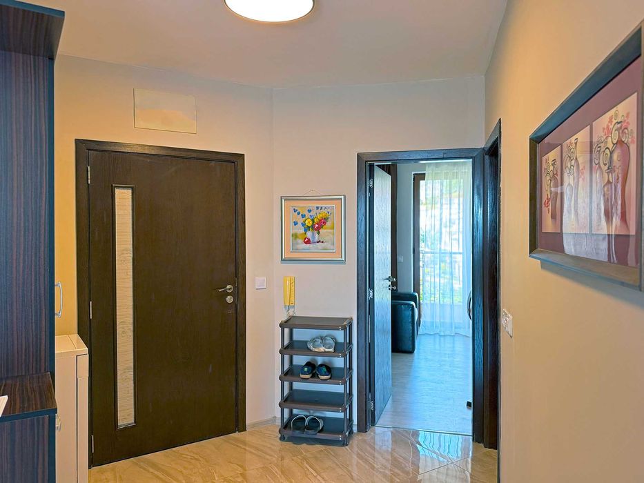 Дава се под наем Двустаен апартамент в Свети Влас - 115 кв.м за 650 € - Снимка #13