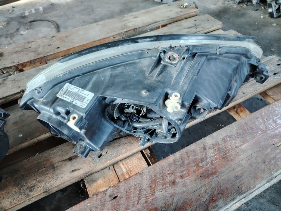 Фарове с ксенон за Сеат Леон 2005-2010г. / Seat Leon