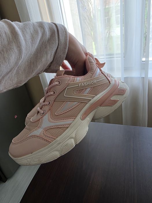 Детски маратонки