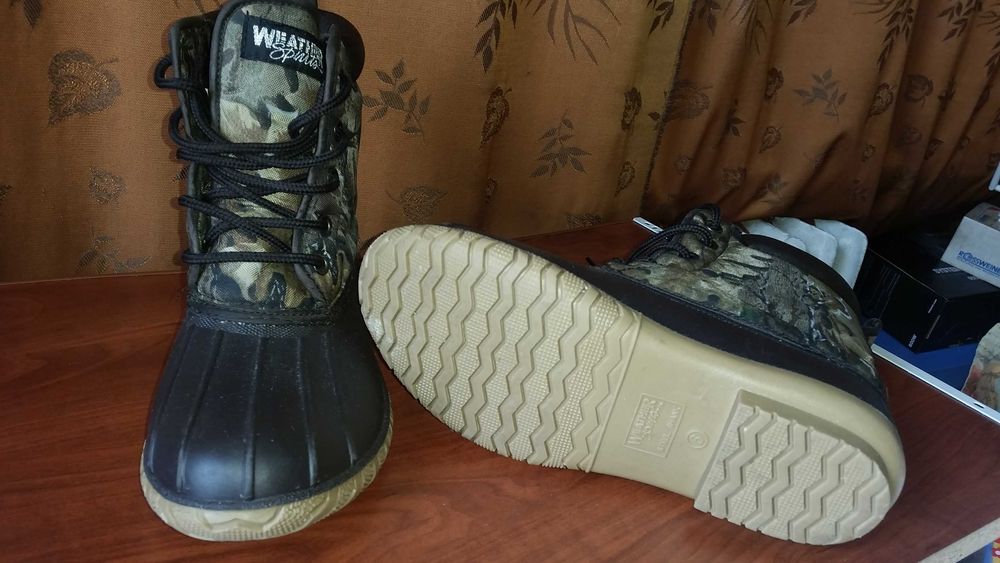 НОВИ оригнални американски апрески, ботуши Weather Spirits, номер 37