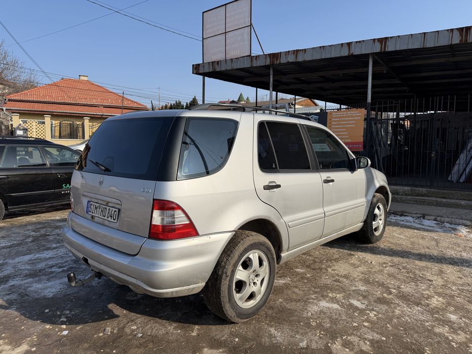 Mercedes ML270 W163