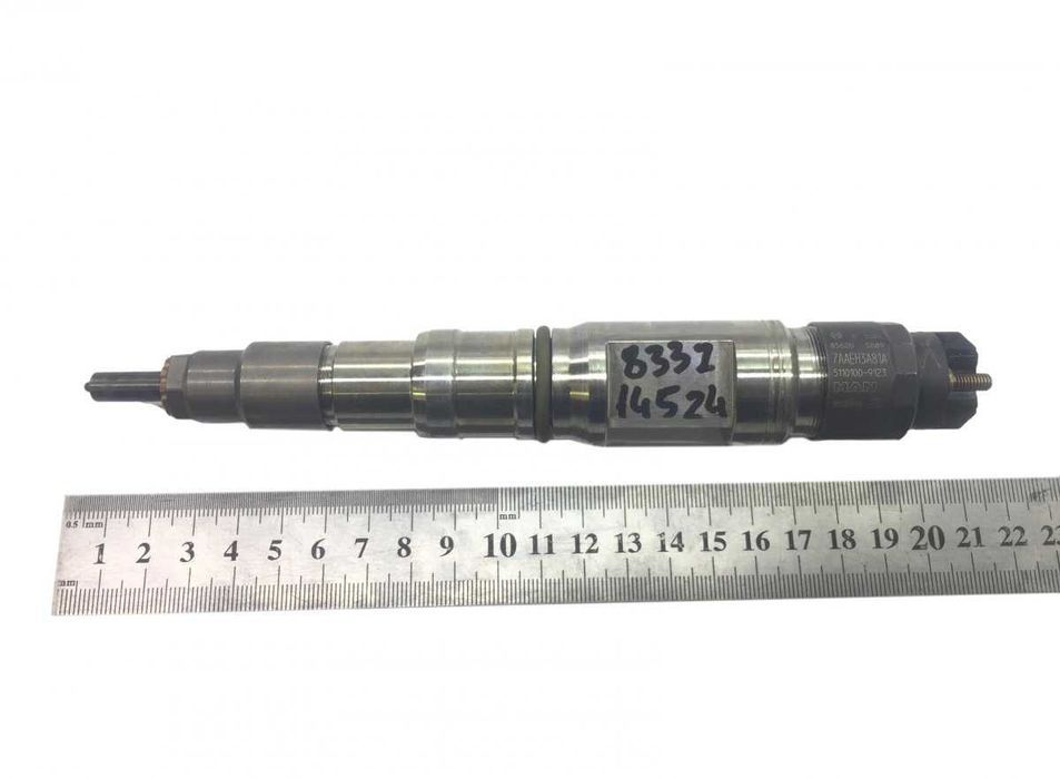 Injector de combustibil pentru camion D2066LUH MAN